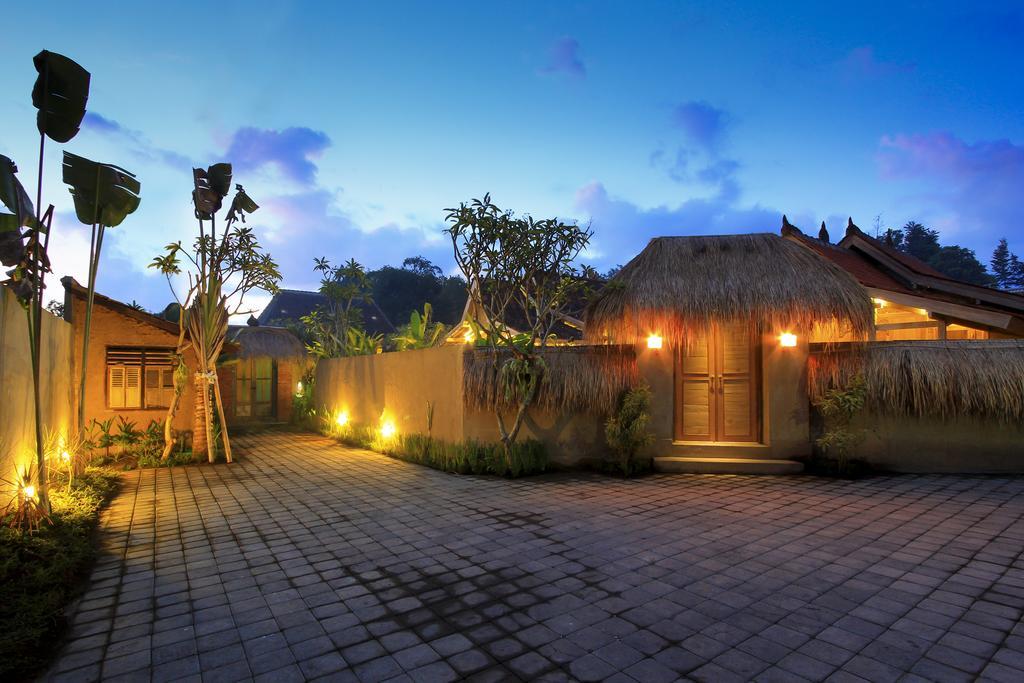 Rumah Tyang Ubud Zimmer foto